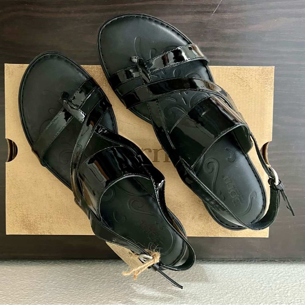 NIB Born Minda Black Patent Sandals Size 11 - Picture 3 of 3